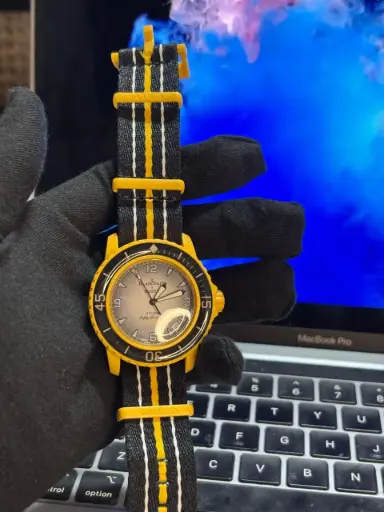 SWATCH